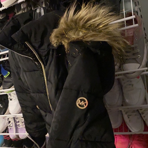 ❌ SOLD❌❌❌Adorable Michael Kors jacket! Worn once! - Picture 2 of 4